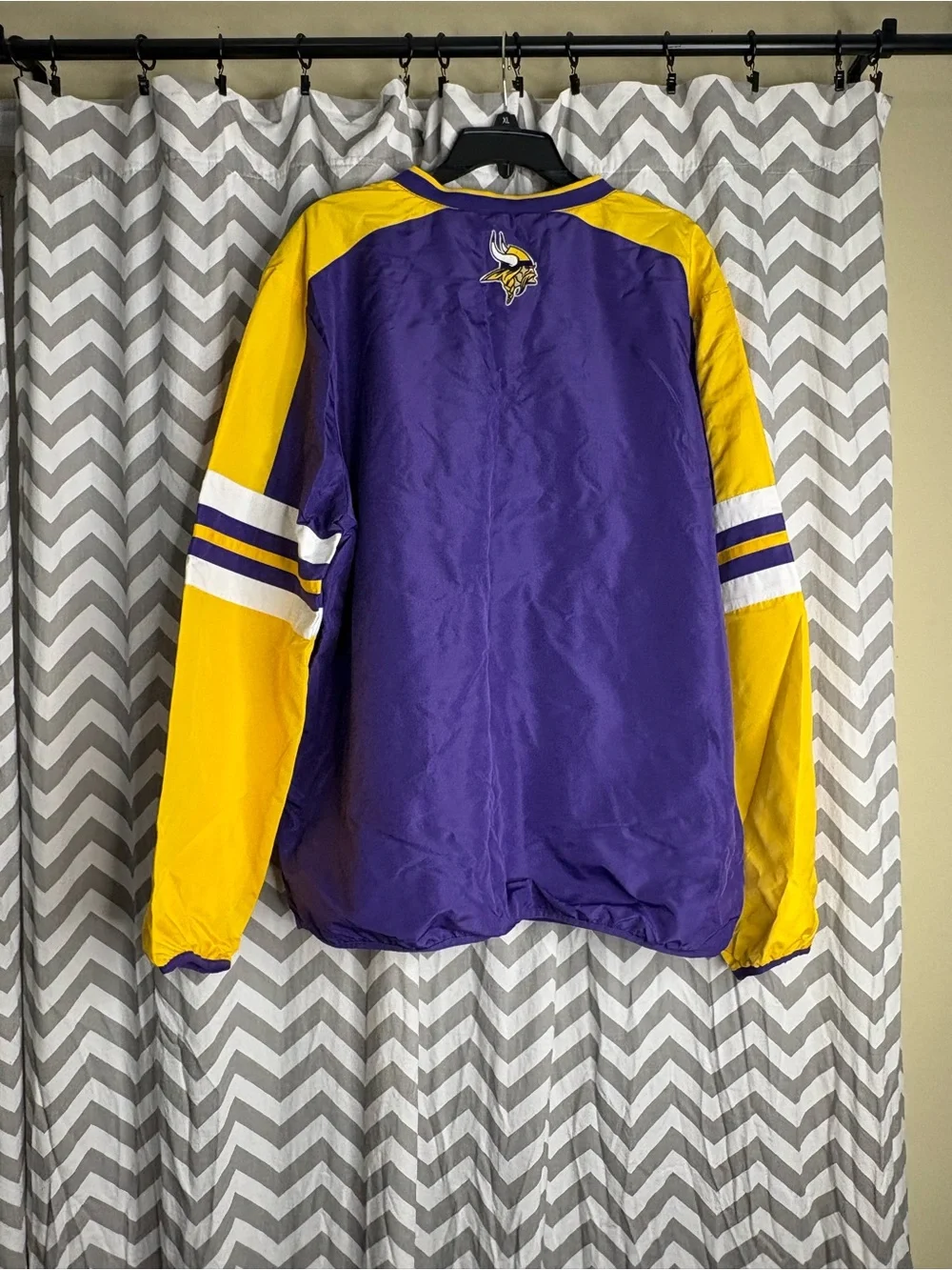 NFL Minnesota Vikings Purple & Yellow men’ Pullover Top